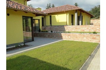 Hungría Privát Sárvár, Exterior